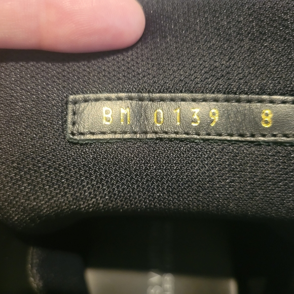 Mens Authentic Louis Vuitton Boots - Picture 5 of 13